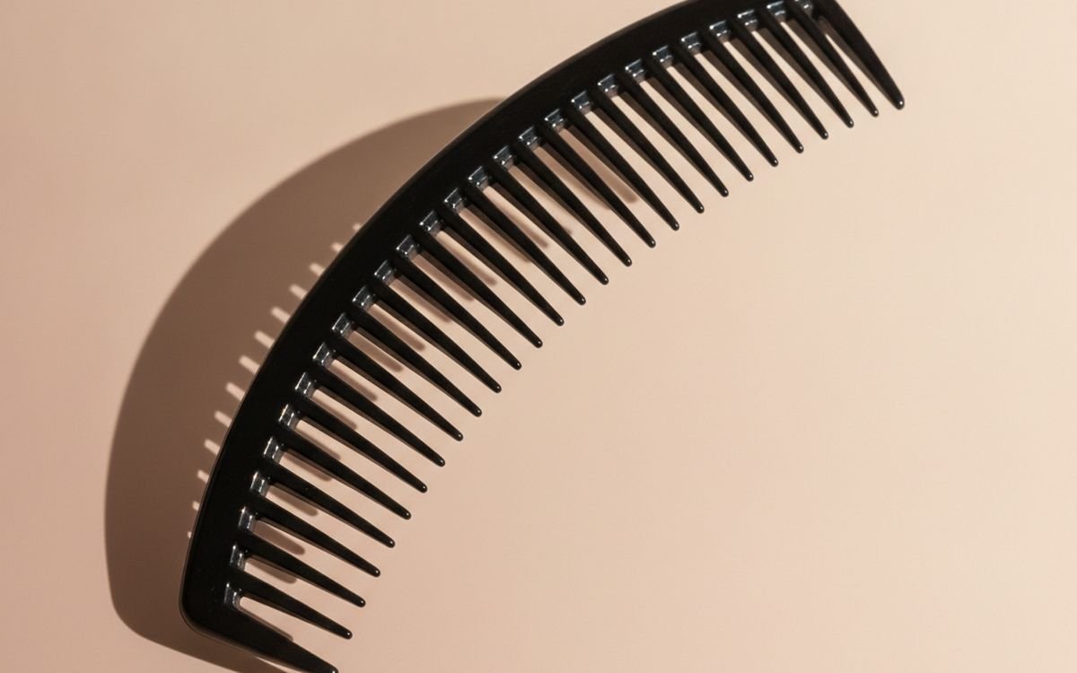 Pattern Beauty Wide-Tooth Comb